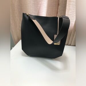 IACUCCI Black  genuine leather tote handbag MADE IN ITALY
